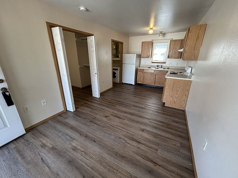 1st image of 1635 W Neptune St APT 12