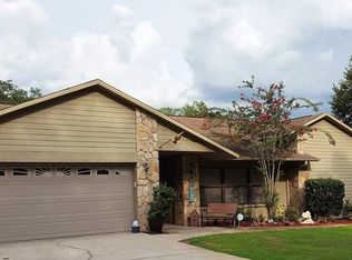 1513 Vickers Rd, Valrico, FL 33594