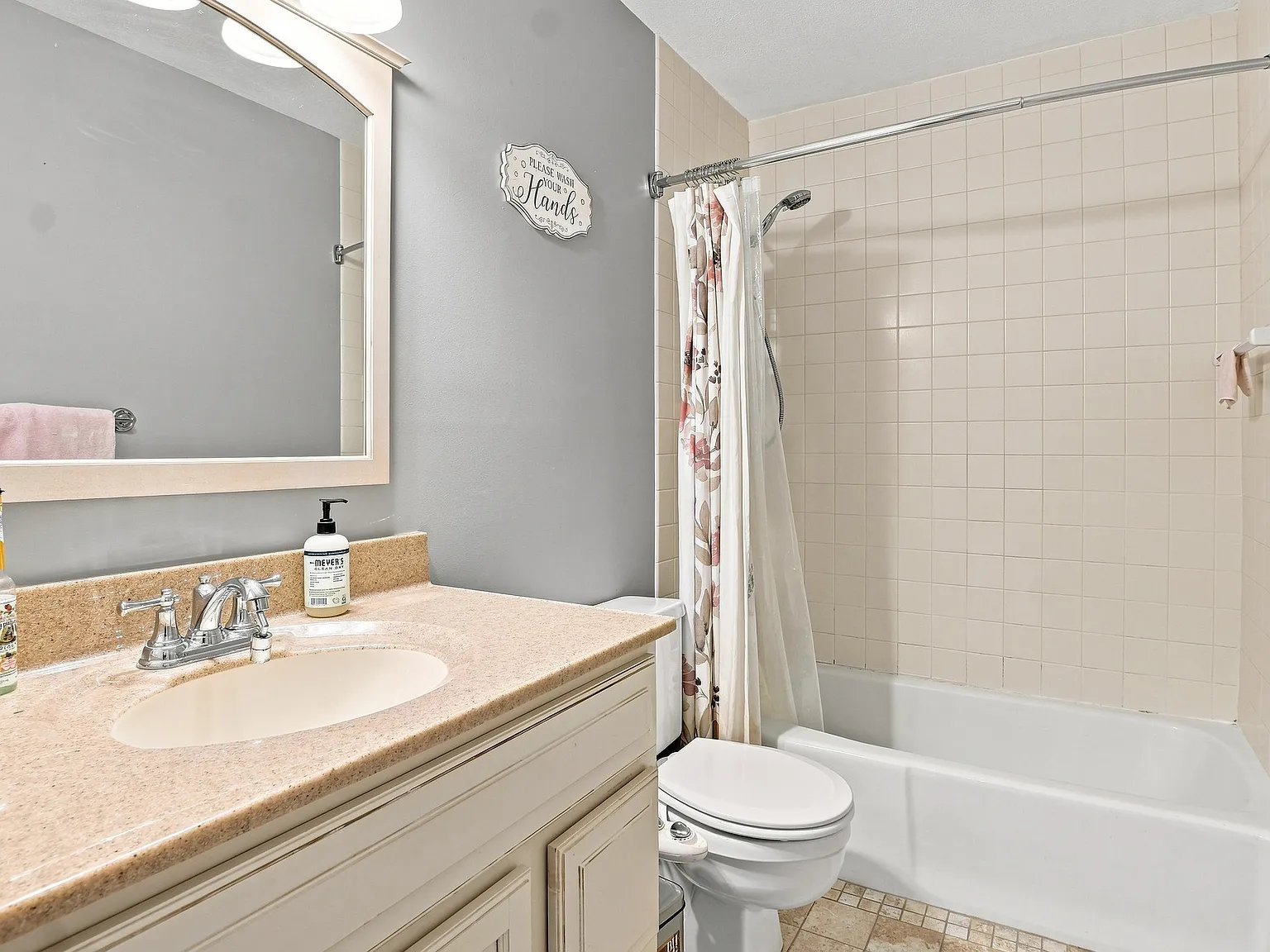 2 bed, 1172 sqft, $3,000 — Photo 2