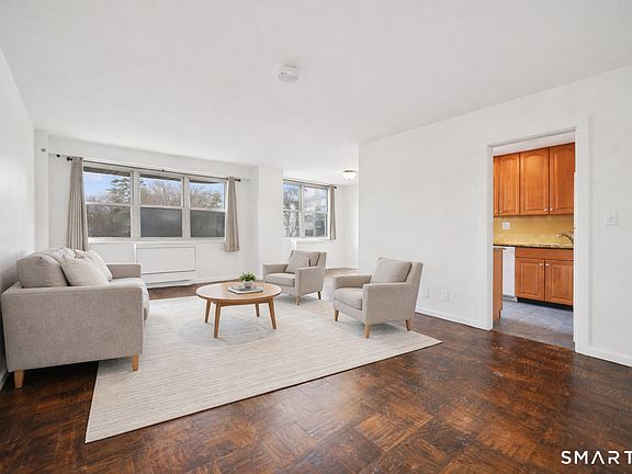 5th image of 50 Glenbrook Road #1F