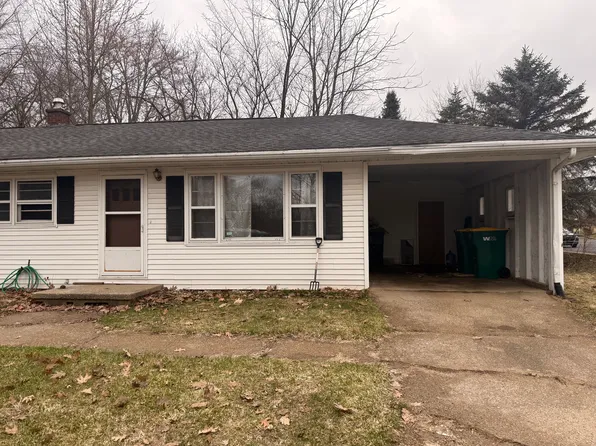 8008 Oakside St, Portage, MI 49002