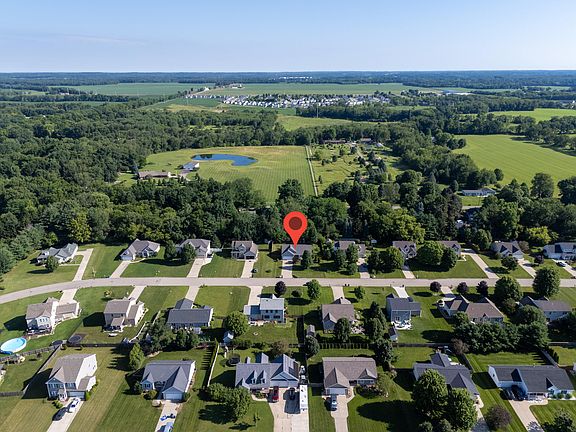 4th image of 8297 Engelwood Ave