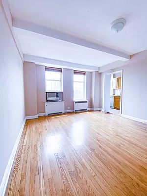 4th image of 465 W 23rd St APT 11J
