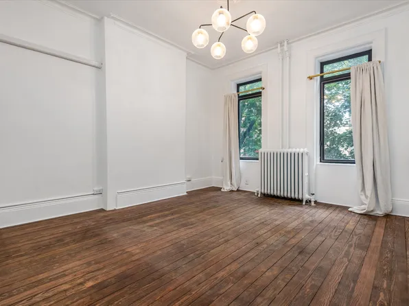 59-32 Grove Street image 7 of 23