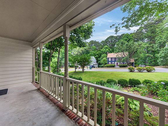5th image of 4907 Fortunes Ridge Dr