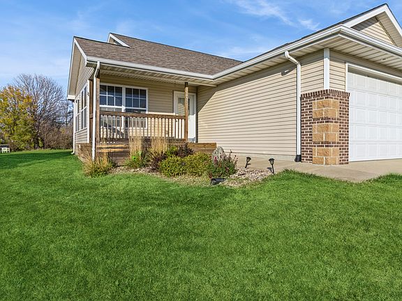 3rd image of 105 Centennial Dr