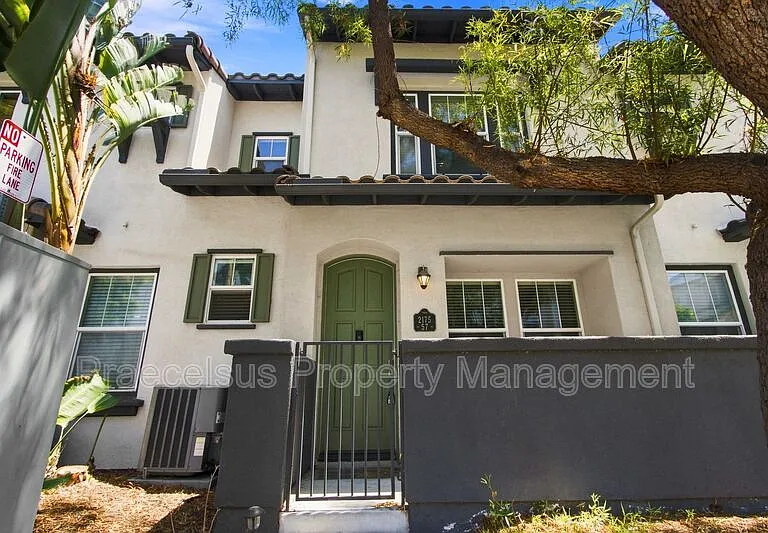 2175 Condor Dr #57 — Photo 1