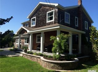 6 Farm Ln, Westhampton, NY 11977