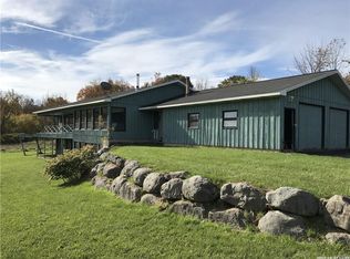 4818 McDonald Rd, Syracuse, NY 13215