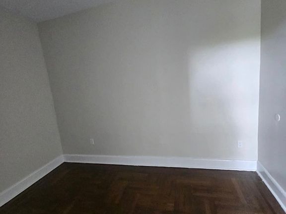 5th image of 691 Elizabeth Ave #62A