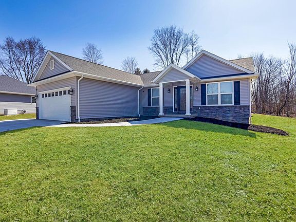 5th image of 51 Winesap Ct