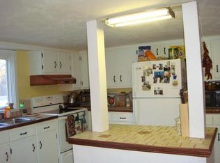 210 Middle Rd, Boothbay Harbor, ME 04538