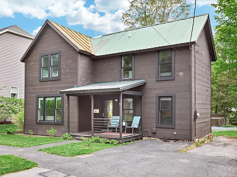 116 Catherine St — Photo 3