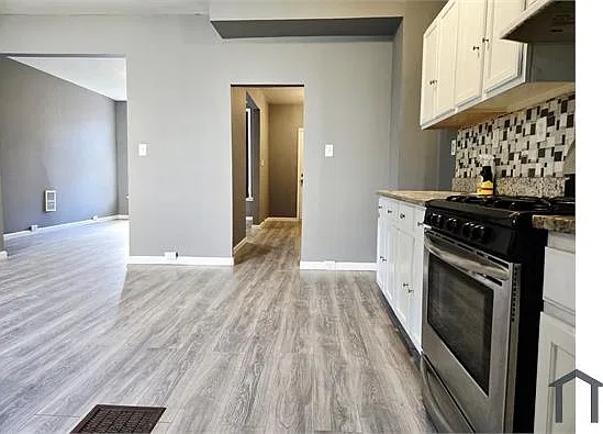 3 bed, $2,250 — Photo 3