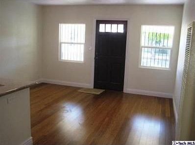 5th image of 1601 W 66th St