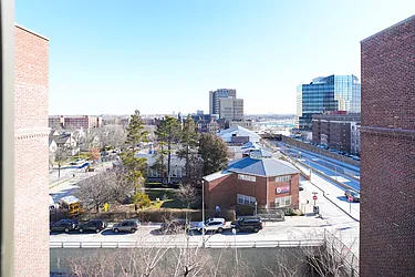 Sold by Winzone Realty Inc