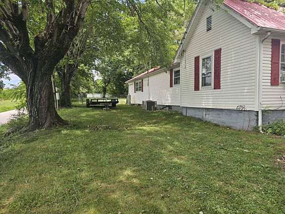 4th image of 601 Hopkins St