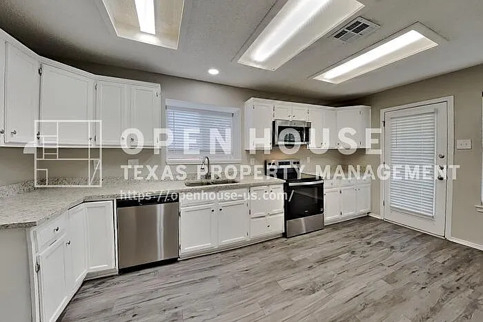 5507 Misty Crest Dr — Photo 5