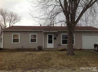 233 Gordon Ave, Romeoville, IL 60446