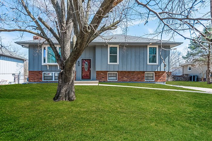 1st image of 409 S Shrank Ave