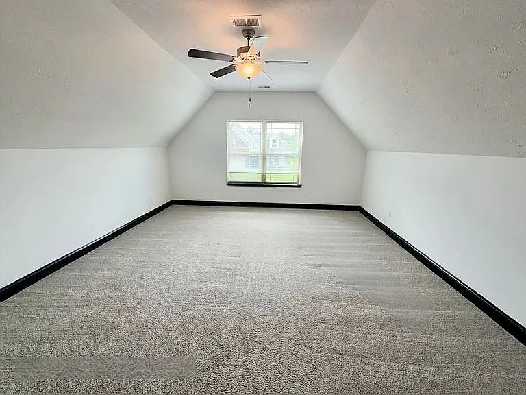 297 Fieldstone Ln #9B — Photo 8