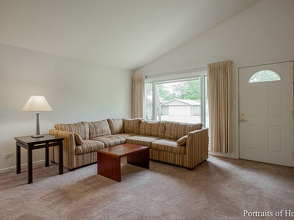 4th image of 441 N Chatham Ave