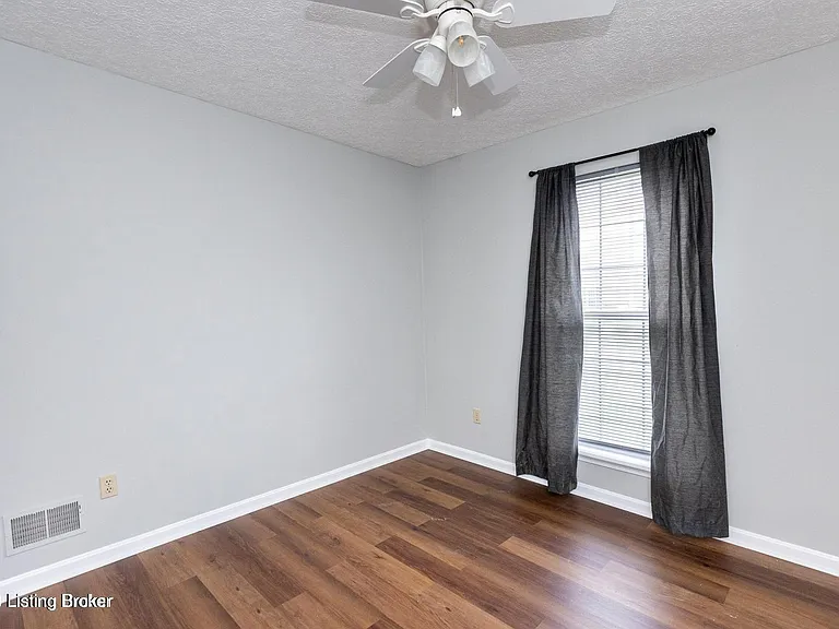9104 1/2 Fairridge Dr — Photo 13