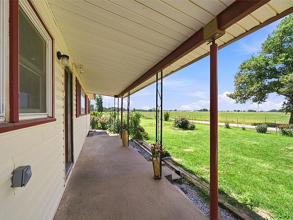 4th image of 21756 S 4450th Rd