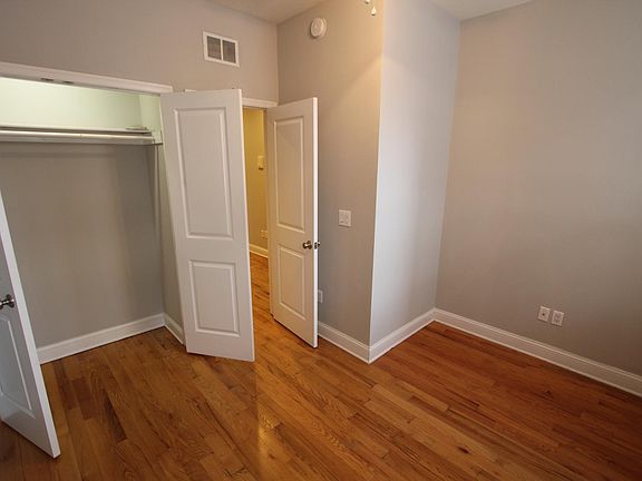 5th image of 1609 Bainbridge St Floor 1