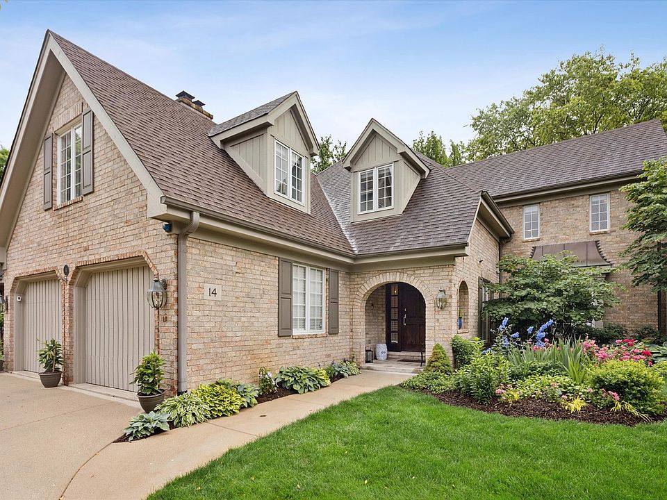 1st image of 14 Tartan Ridge Rd