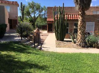 6546 E Calle La Paz UNIT B, Tucson, AZ 85715