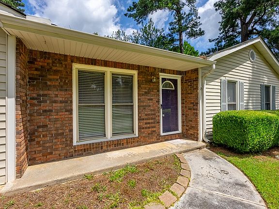 3rd image of 4507 N Oaks Dr