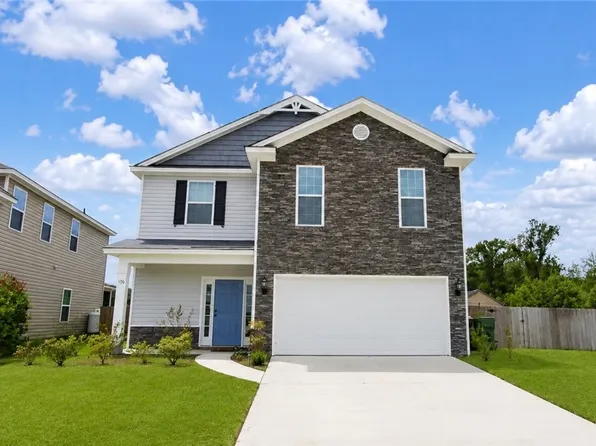 196 Calm Oak Cir, Savannah, GA 31419