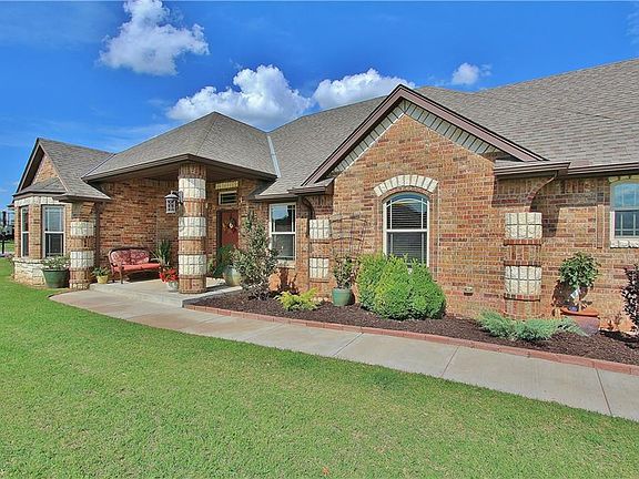 3rd image of 5408 Marstall Dr