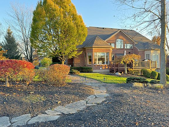 3rd image of 10832 Silver Charm Ln