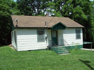 211 Sparks St, Piedmont, MO 63957
