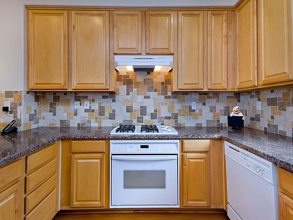 4th image of 3063 Rubino Cir