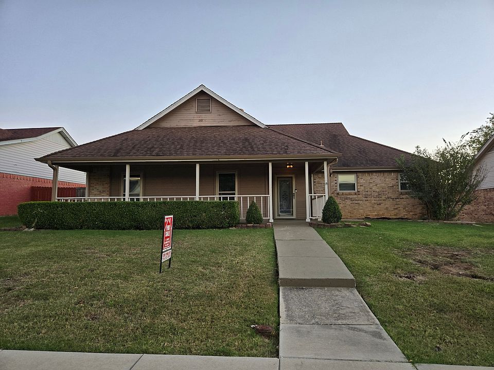 1st image of 1122 Woodrow Dr
