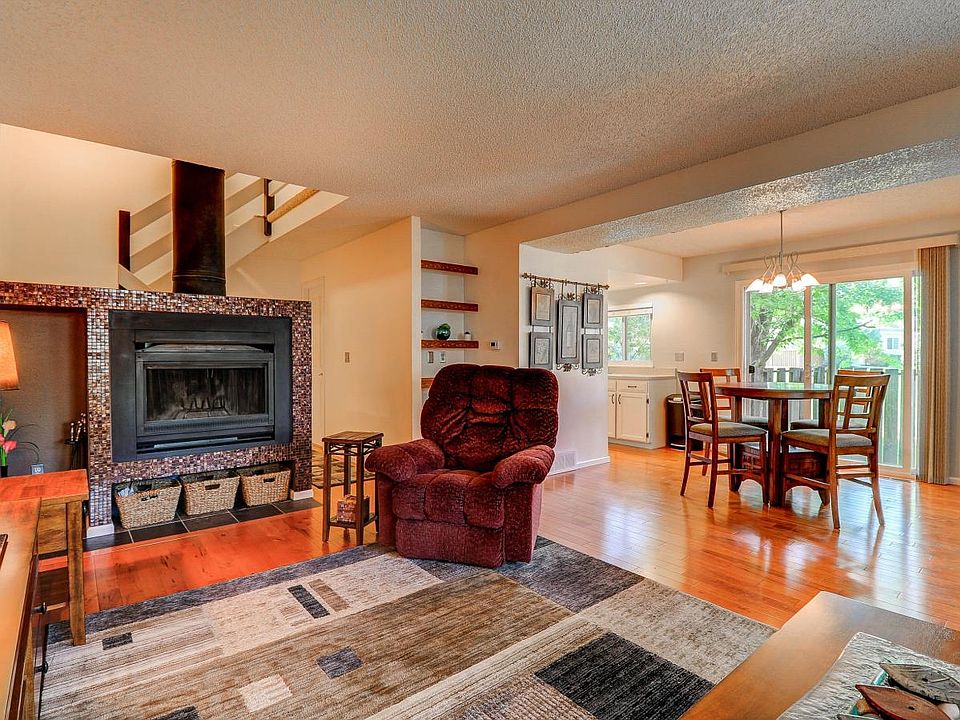 Living and dining room