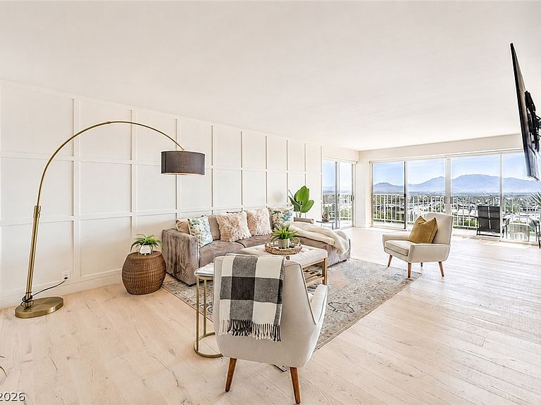 3111 Bel Air Dr Unit 14B, Las Vegas, NV