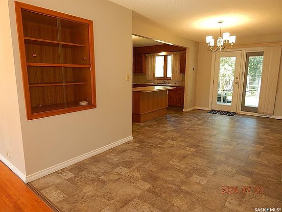 5th image of 710 3RD STREET E