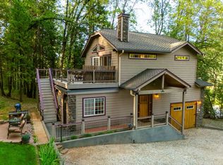13758 Narrow Gauge Dr, Grass Valley, CA 95945