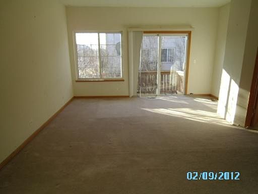 4th image of 300 Southwicke Dr
