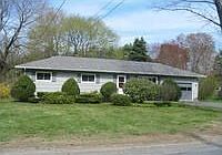 2nd image of 62 Hendrick St