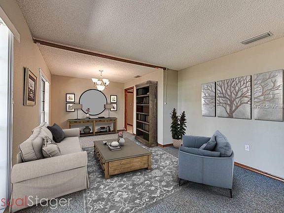 2nd image of 4417 Iris St N