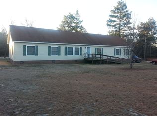 22361 Hound Dog Rd, Laurel Hill, NC 28351