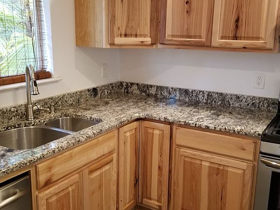 2nd image of 1568 SE Lane Ave