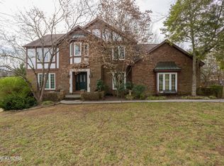 405 Loganberry Ln, Knoxville, TN 37934