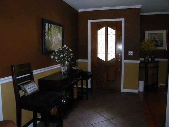 4th image of 22 Dogwood Dr