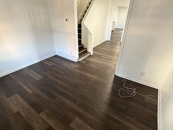 5th image of 332 S 9th St